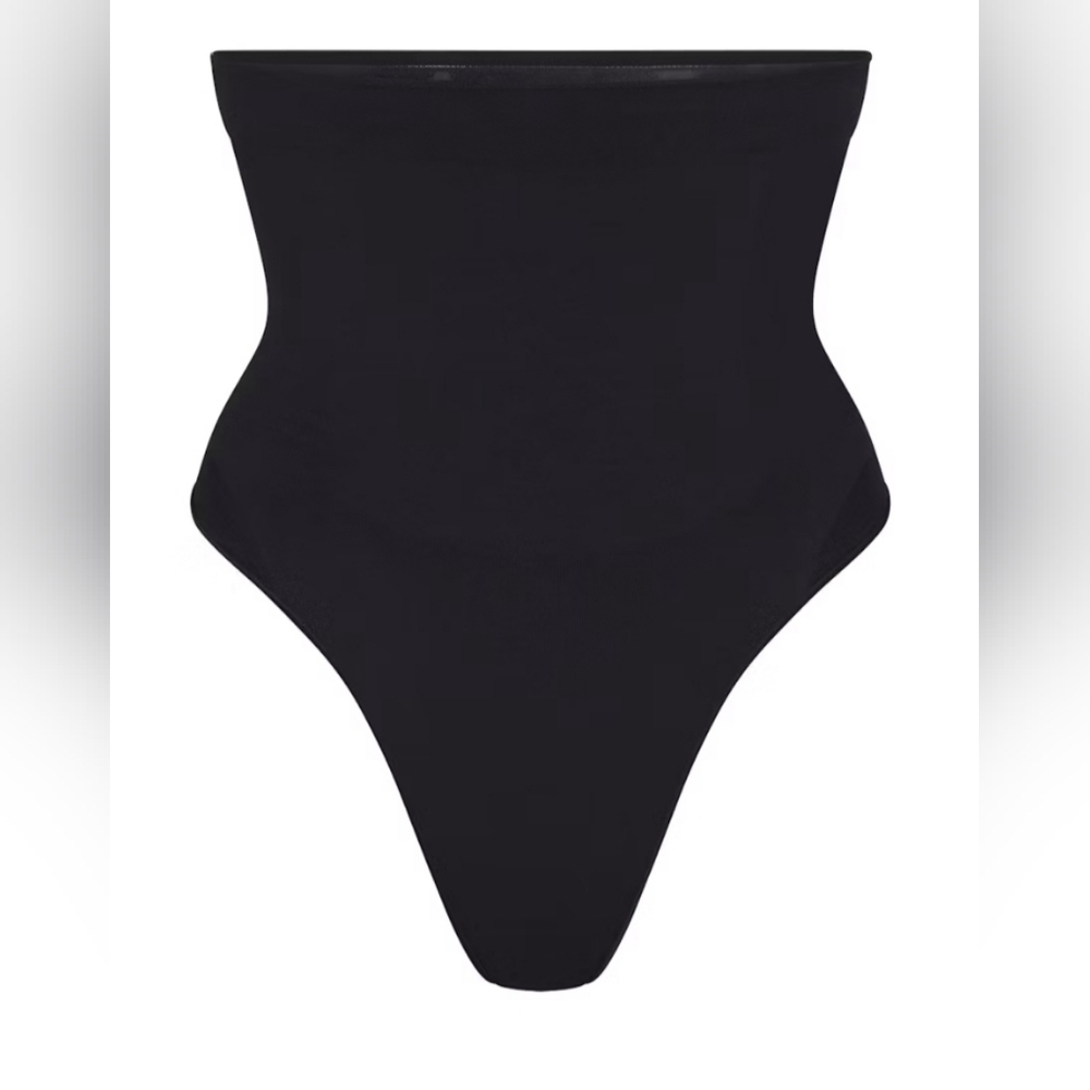 SKIMS Med FITS EVERYBODY HIGH-WAISTED THONG NEW IN ONYX